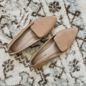 Gianni Bini // nude point toe flats